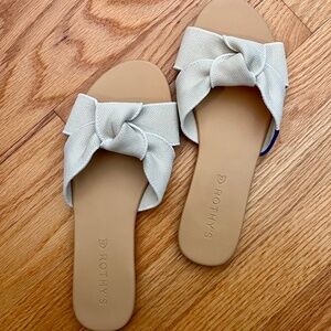 Rothy’s The Knot Sand Dollar Sandals Women’s size 7.5